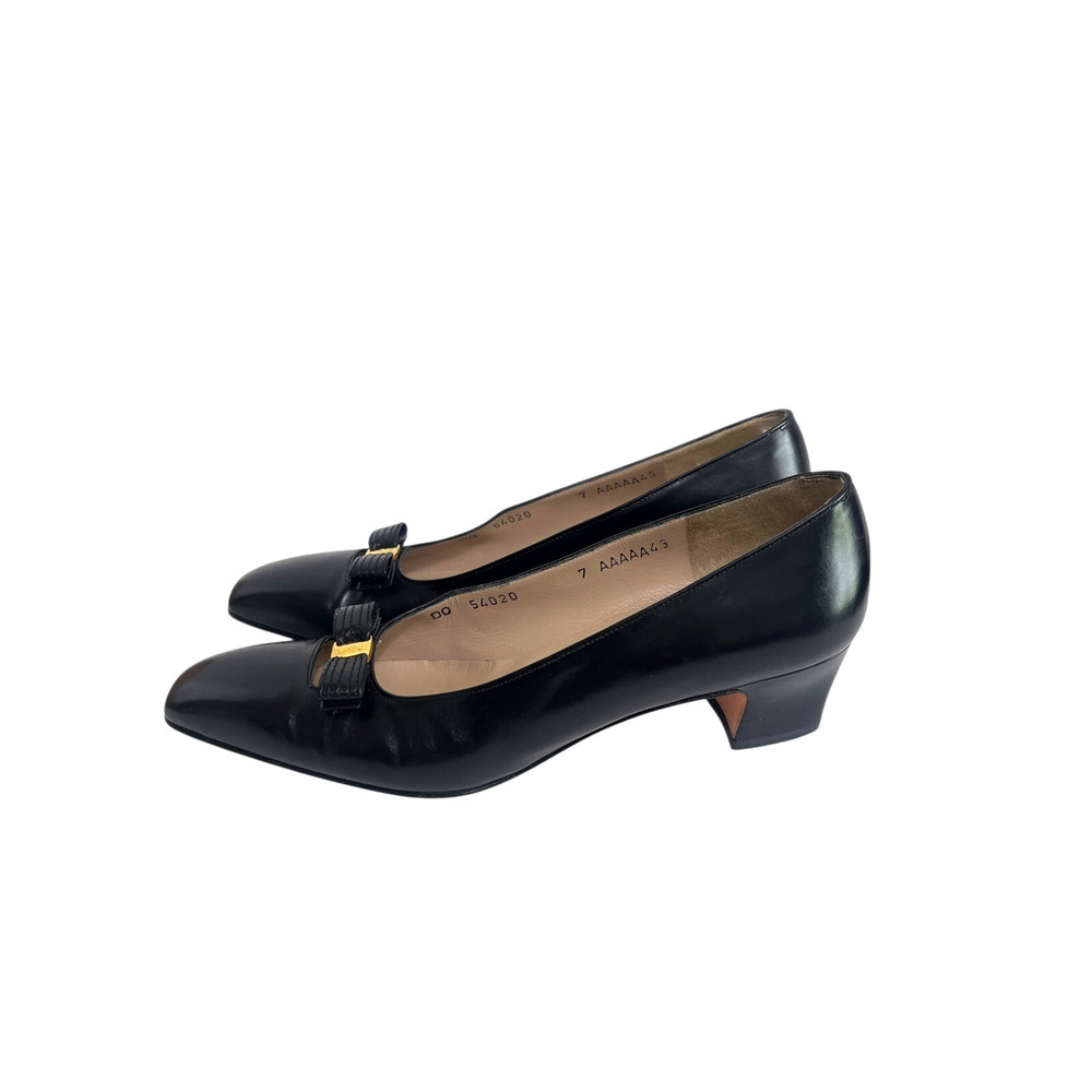 80s Vintage Salvatore Ferragamo Italian Bow Leather Pumps Size 7 Extra Narrow - Picture 3 of 12